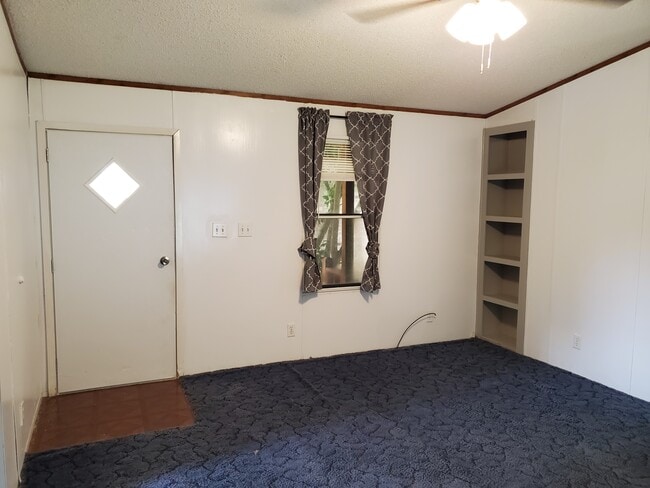 146 Courtney Ln in Anacoco, LA - Building Photo - Building Photo