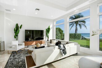 2635 S Ocean Blvd in Highland Beach, FL - Foto de edificio - Building Photo