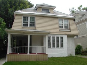 816 Euclid Ave in Syracuse, NY - Building Photo - Building Photo