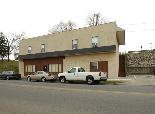 712 Patterson Ave SW in Roanoke, VA - Building Photo - Building Photo