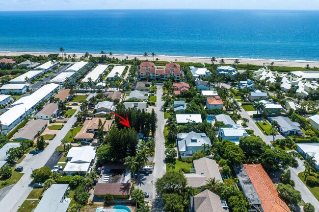 property at 11 Sailfish Ln