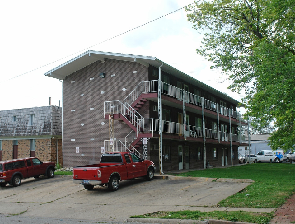 709 S 35th St in Omaha, NE - Building Photo