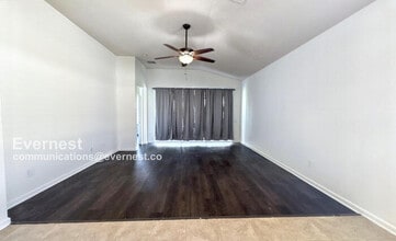 692 Sea Holly Dr in Brooksville, FL - Building Photo - Building Photo
