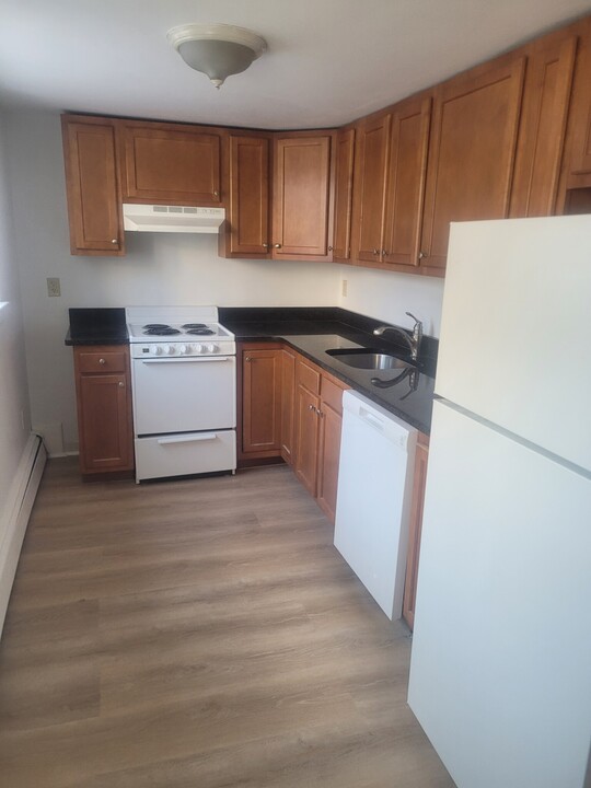 10 Belvidere St, Unit 6 in Boston, MA - Building Photo