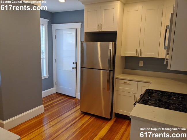 12 Becket St, Unit 3 in Boston, MA - Building Photo - Building Photo