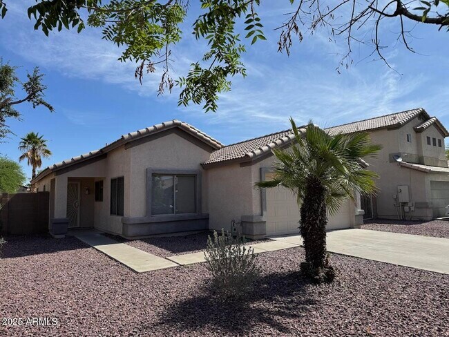 8144 W Watkins St in Phoenix, AZ - Building Photo - Building Photo