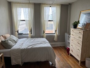 1065 Commonwealth Ave, Unit 41 in Boston, MA - Building Photo - Building Photo