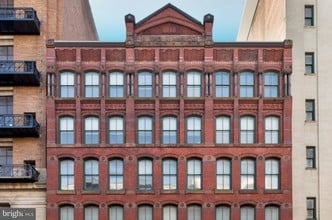 1222 Arch St in Philadelphia, PA - Foto de edificio - Building Photo