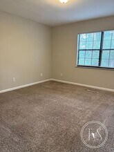 902 W Pine St in Hinesville, GA - Building Photo - Building Photo