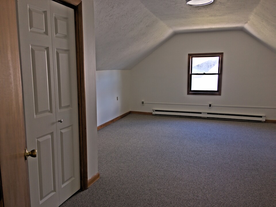 11035 Route 116, Unit D2 in Hinesburg, VT - Building Photo