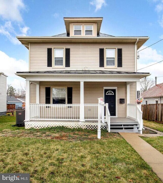 735 Berryville Ave in Winchester, VA - Building Photo