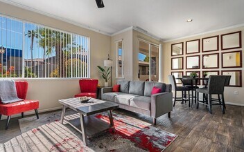 3625 E Ray Rd, Unit 1 in Phoenix, AZ - Building Photo - Building Photo