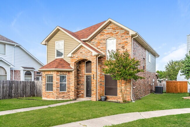 520 Picketts Dr in Mesquite, TX - Building Photo - Building Photo