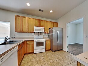 328 Rice Bay Dr in Mount Pleasant, SC - Building Photo - Building Photo