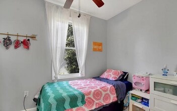 2302 Southern Ave in Baltimore, MD - Building Photo - Building Photo