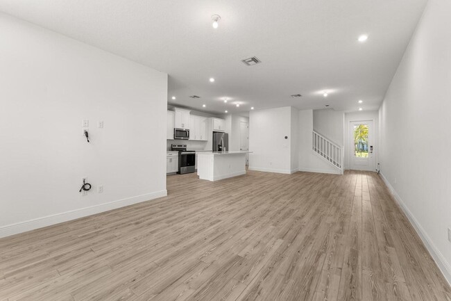 3567 NW Solange Ct in Jensen Beach, FL - Building Photo - Building Photo