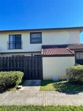 467 Hunter Cir in Kissimmee, FL - Building Photo - Building Photo