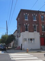 1229 E Susquehanna Ave in Philadelphia, PA - Building Photo