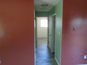 1580 Lance Dr in Santa Rosa, CA - Building Photo - Building Photo
