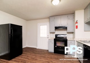 1126 Maple St in Carrollton, GA - Building Photo - Building Photo