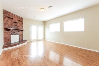 8440 Hazeltine Ave in Los Angeles, CA - Building Photo - Building Photo