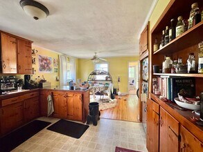410 S Greensboro St in Carrboro, NC - Building Photo - Building Photo