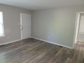 317 E Phifer St in Marshville, NC - Building Photo - Building Photo