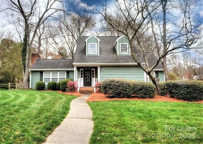 5733 Connor Blvd in Charlotte, NC - Building Photo - Building Photo