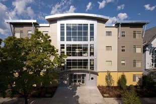 The Arcade in Eugene, OR - Building Photo