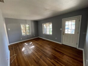 5833 Dr M.L.K. Jr St N in St. Petersburg, FL - Building Photo - Building Photo