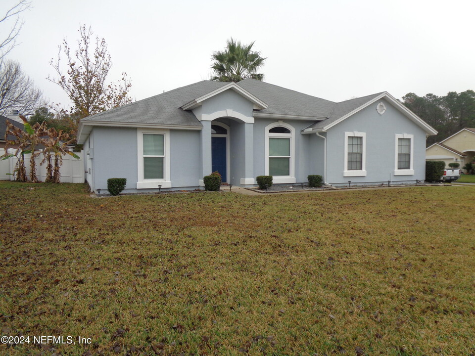 248 Dover Bluff Dr in Orange Park, FL - Building Photo