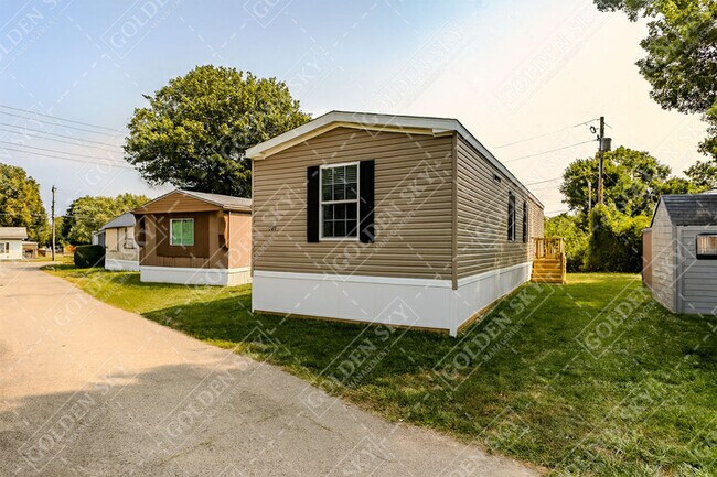 707 W 15th St in Muncie, IN - Building Photo - Building Photo