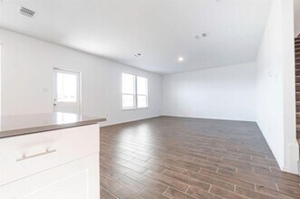 1625 Brimhurst Dr in Leander, TX - Building Photo - Building Photo