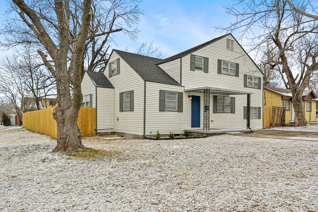 2445 SW Binkley St in Oklahoma City, OK - Building Photo - Building Photo