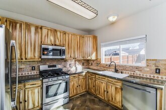 5292 Mountain Air Cir in Colorado Springs, CO - Building Photo - Building Photo