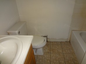 The Flats Apartments in Cincinnati, OH - Building Photo - Interior Photo