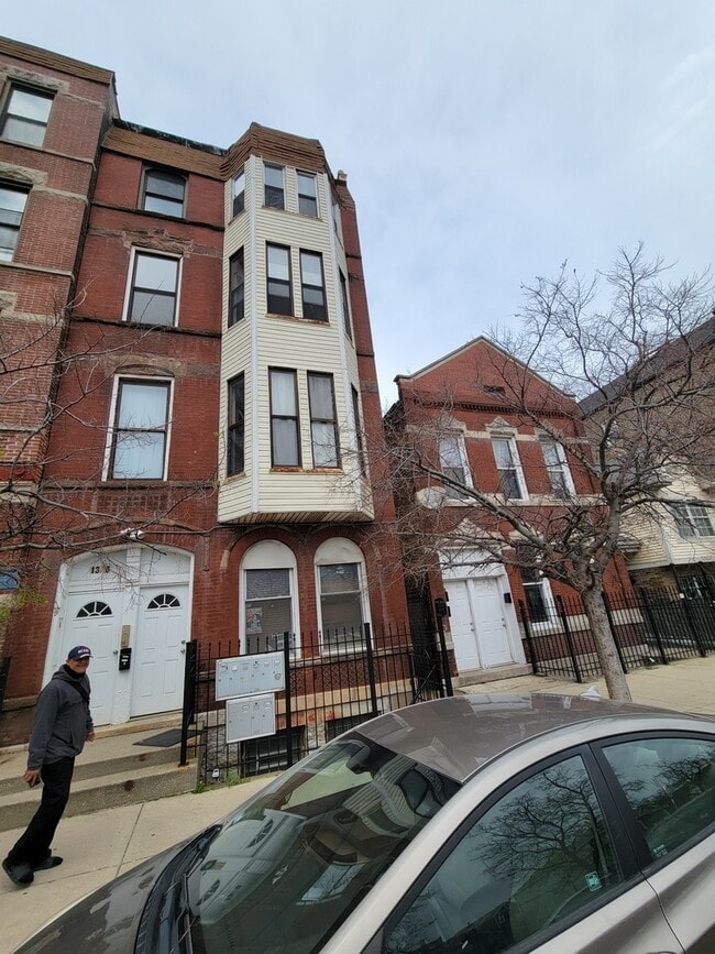 property at 1340 W 18th Pl