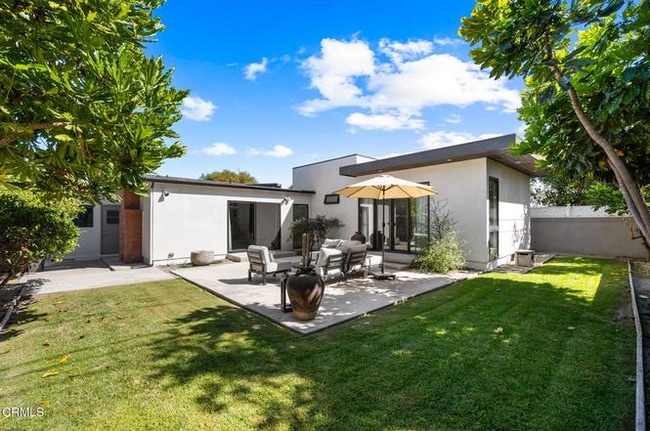 1881 Tulane Ave in Long Beach, CA - Foto de edificio - Building Photo