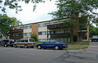 915 S. Division in Ann Arbor, MI - Building Photo - Building Photo