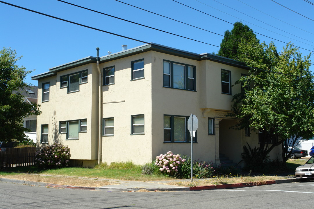 705-707 Aileen St in Oakland, CA - Building Photo