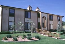 Parkwood Apartments in Colorado Springs, CO - Foto de edificio