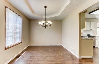 221 Muladore Dr in Powell, OH - Building Photo - Building Photo