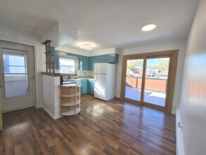 5626 N Menard Ave in Chicago, IL - Building Photo - Building Photo