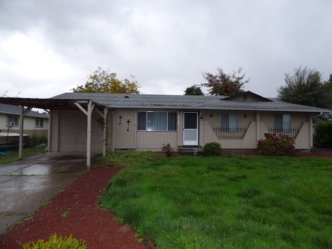 4748 Ward Dr NE in Salem, OR - Building Photo - Building Photo