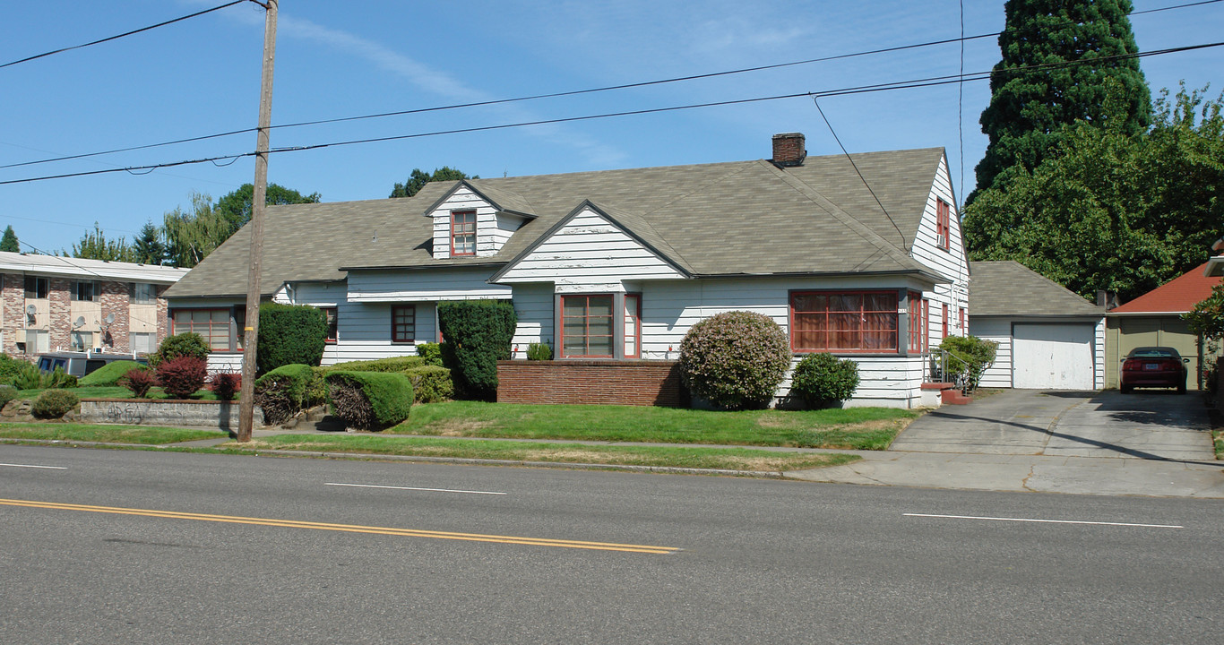 525-533 N Portland Blvd in Portland, OR - Building Photo