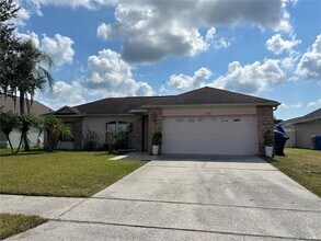 2423 Morgan Point Blvd in Kissimmee, FL - Building Photo - Building Photo