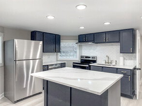 1536 N Hamlin Ave, Unit G03C in Chicago, IL - Building Photo - Building Photo