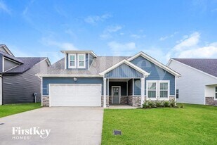 623 Alvin Rd in Clarksville, TN - Building Photo