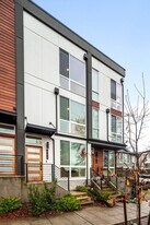 802 29th Ave S in Seattle, WA - Building Photo