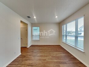 2718 Wolfcreek in Canyon Lake, TX - Building Photo - Building Photo